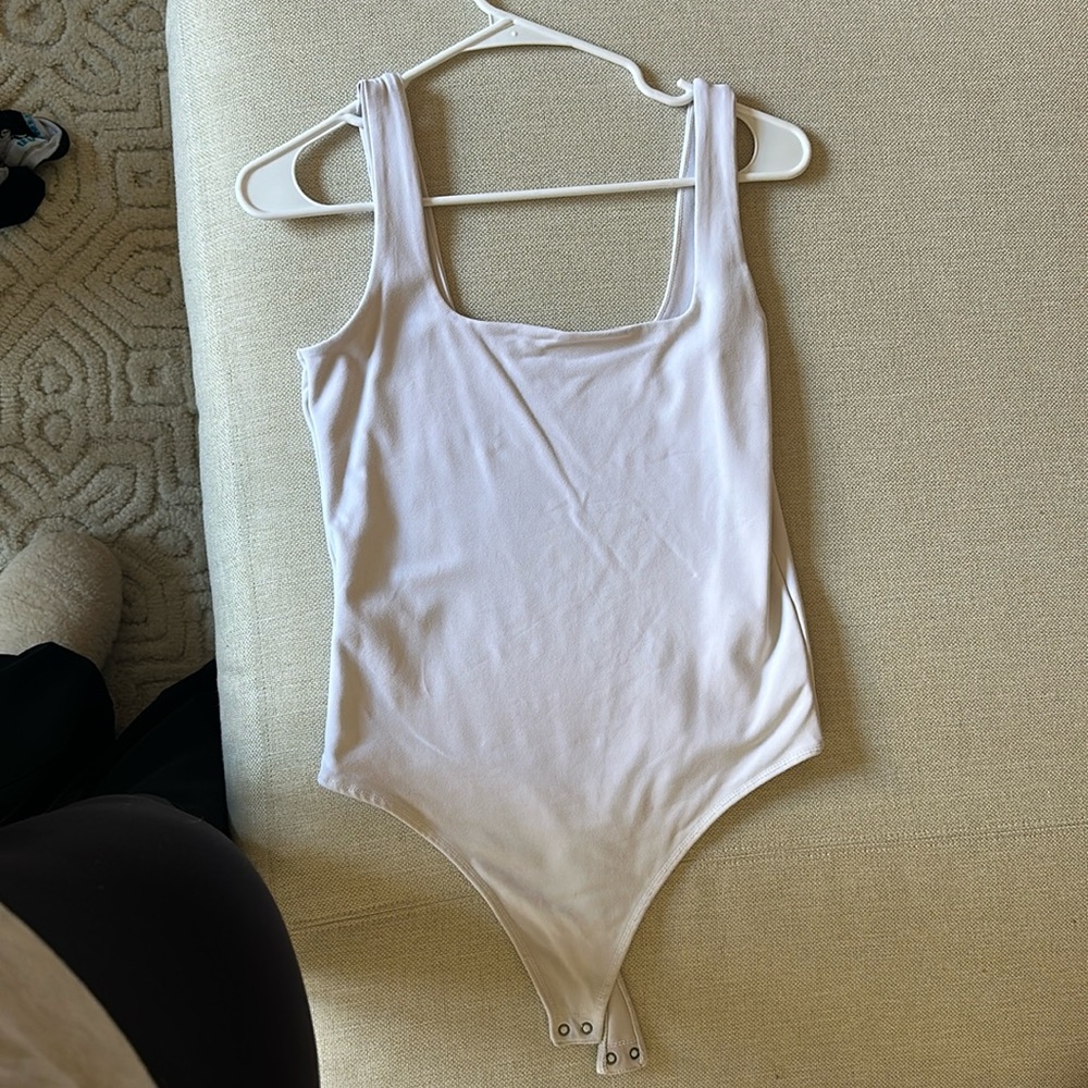 Abercrombie & Fitch White Soft AF Collection Seamless Tank Bodysuit - M